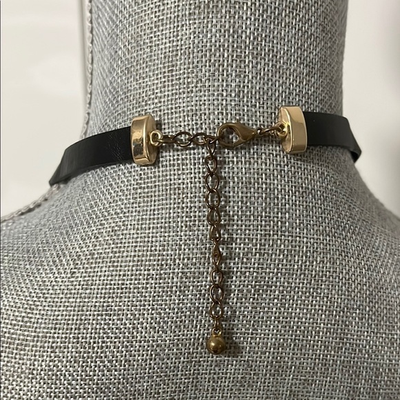 NWOT Leather Gold Accent Chunky Black White Brown Statement Necklace - Picture 5 of 11